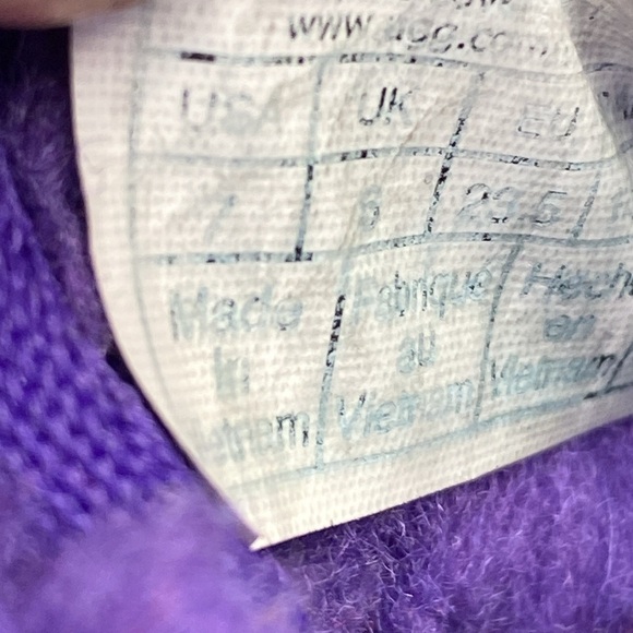 Ugg boots SZ 7 T - Picture 6 of 7